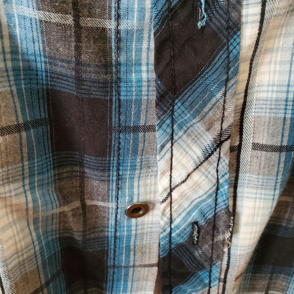 Helix xxl long sleeve button down shirt. Athletic fit. - Picture 3 of 13